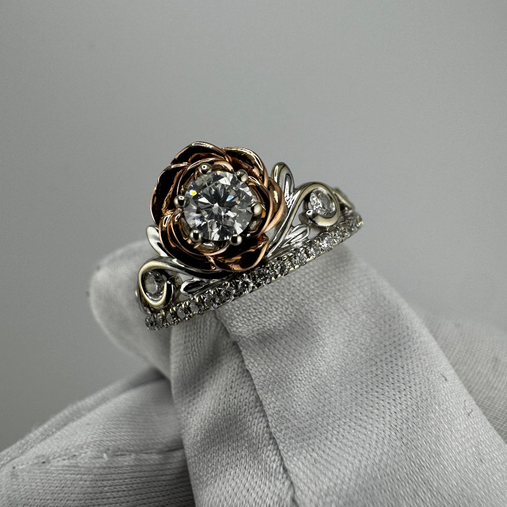 .62cttw Two Tone Rose Ring