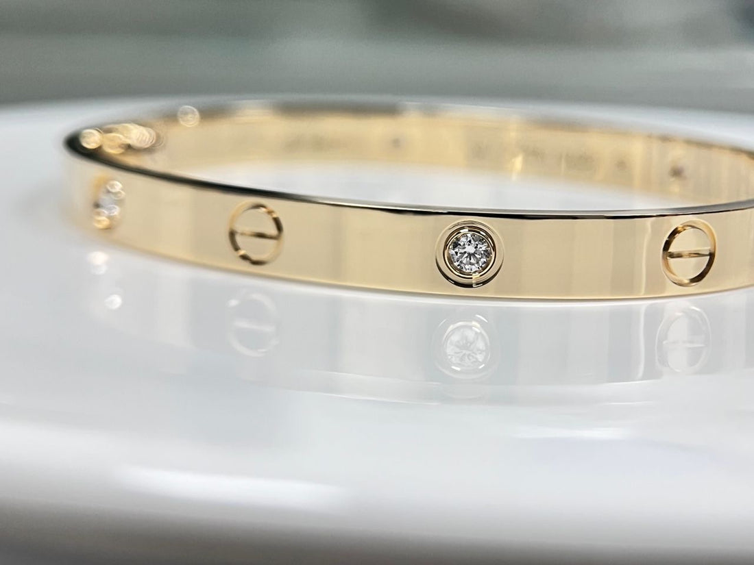 Screw Style Bangle (MD) Size