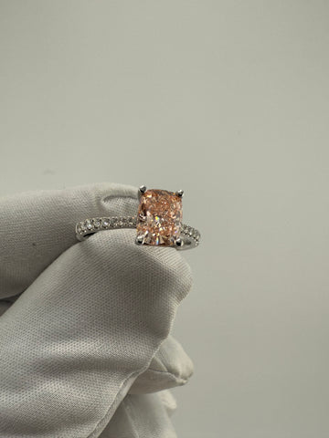 Fancy Intense Pink 1.119ct Diamond Ring