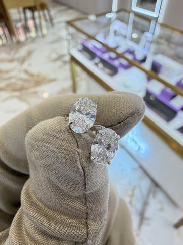 1.47cttw Oval Diamond Studs