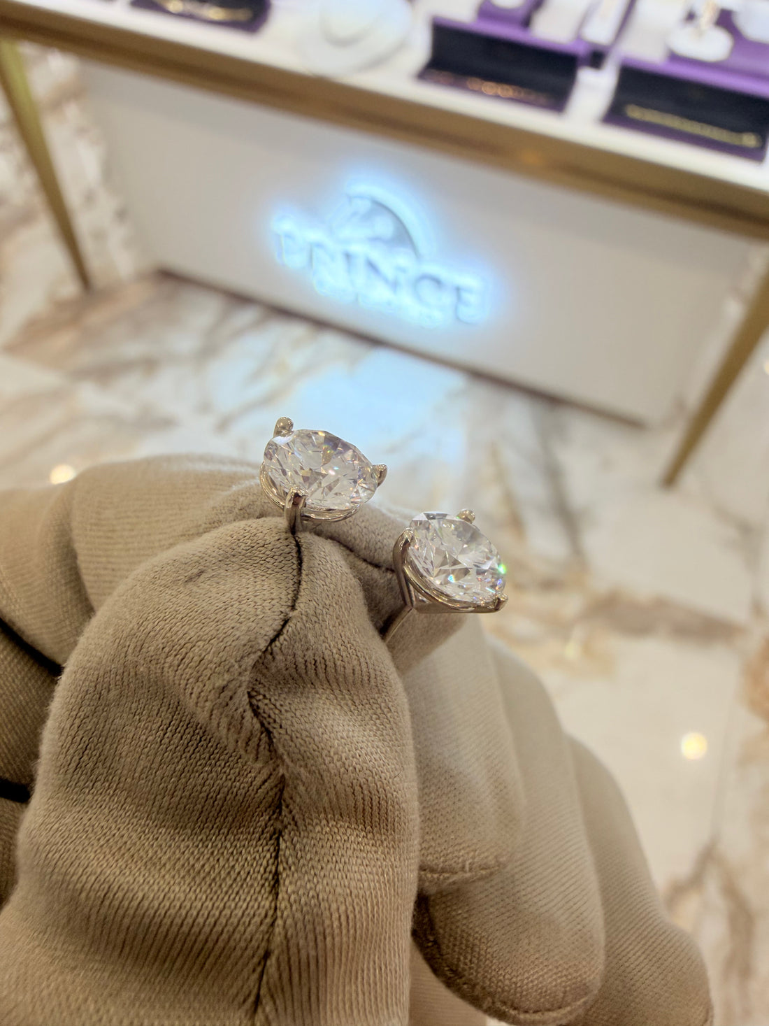 2.13cttw Round Diamond Studs