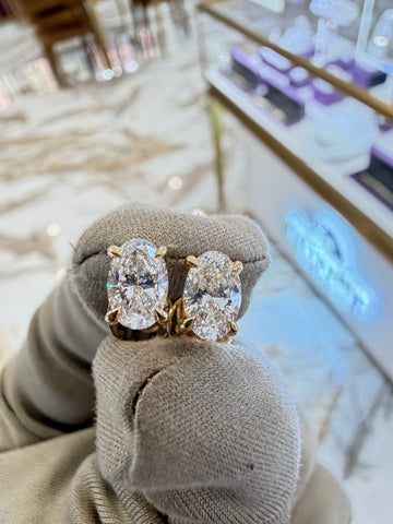 1.26cttw Oval Diamond Studs