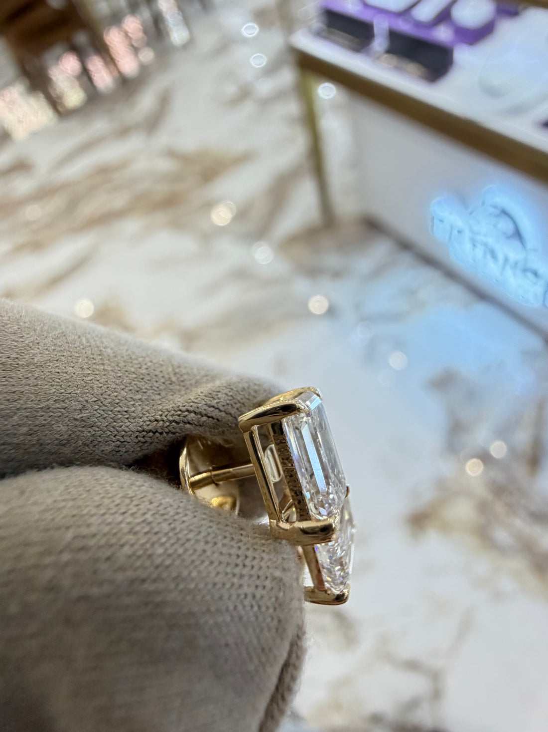 2.03cttw Emerald Diamond Studs