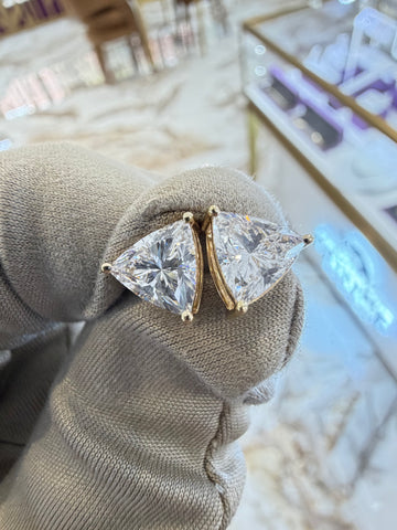 2.10cttw Trilliant Diamond Studs