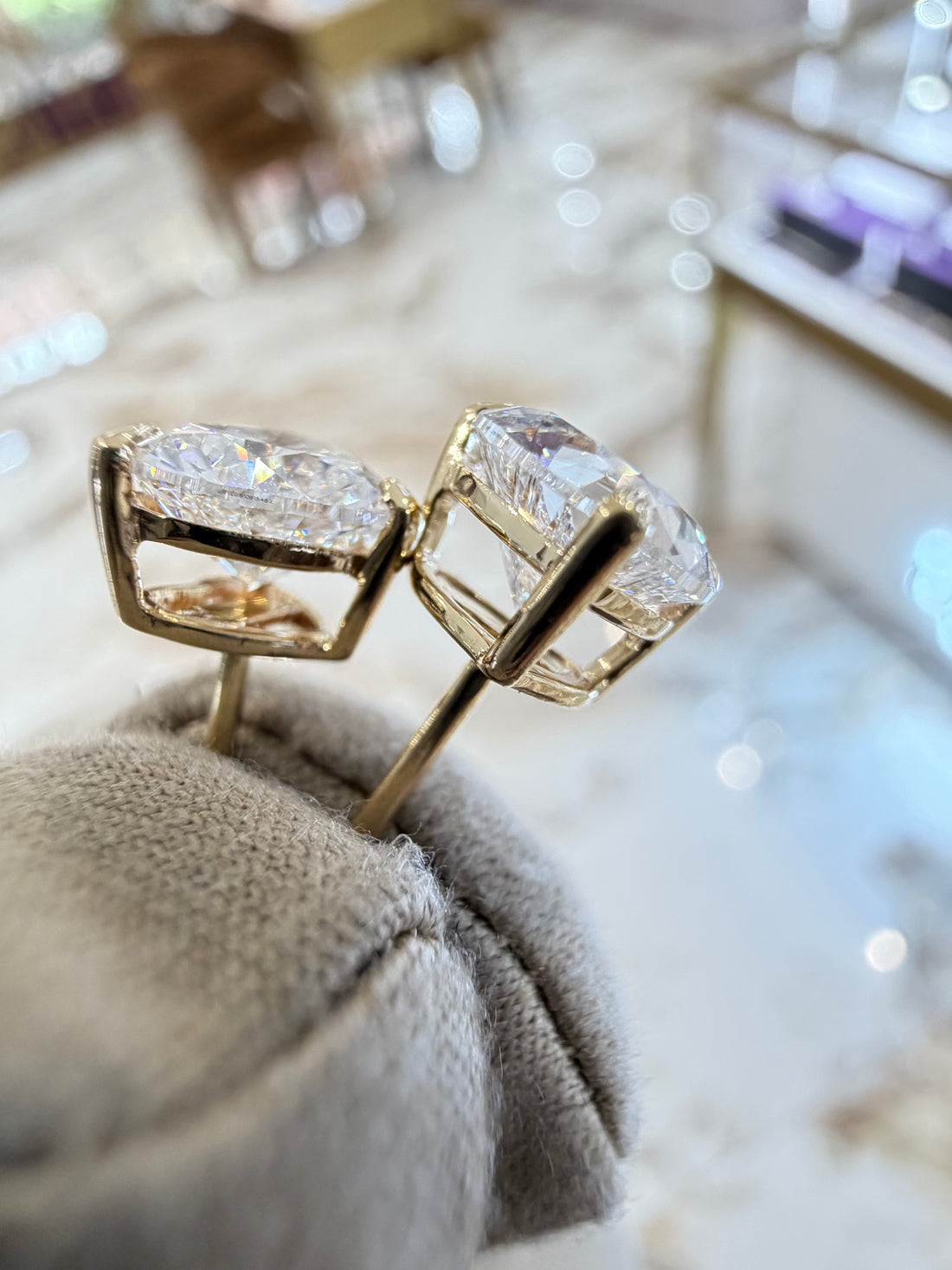 2.07cttw Heart Diamond Studs